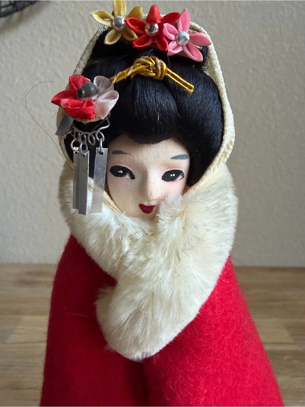Vintage Japanese Geisha Doll Winter Kimono Cape Detailed Face Figurine Stand